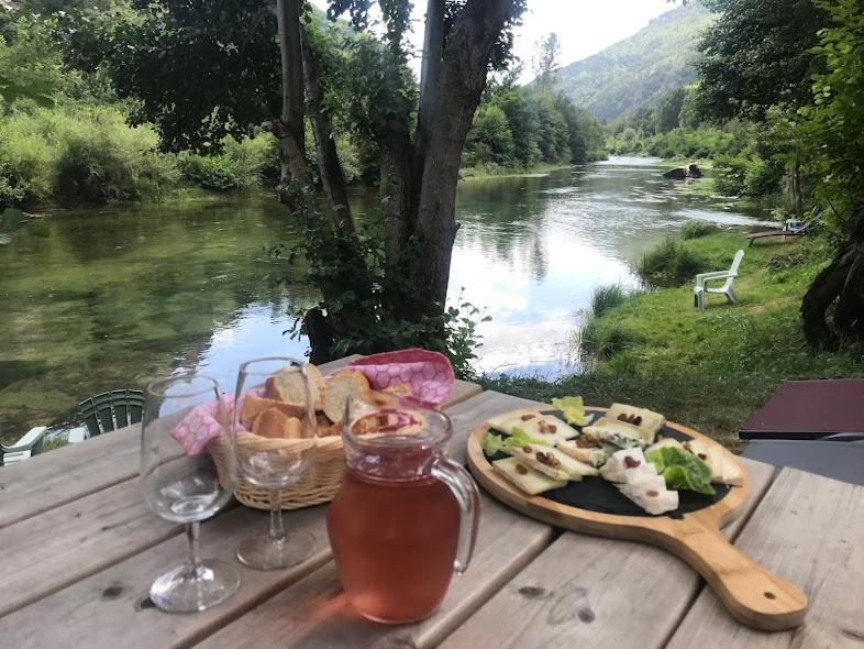 Moulin De Parayre Acomodação com café da manhã Les Vignes Exterior foto